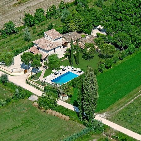 Agriturismo I Terzieri フェレンティッロ エクステリア 写真