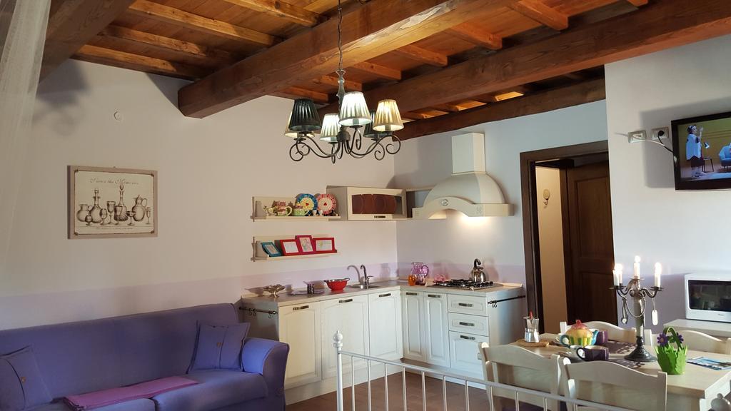Agriturismo I Terzieri フェレンティッロ エクステリア 写真