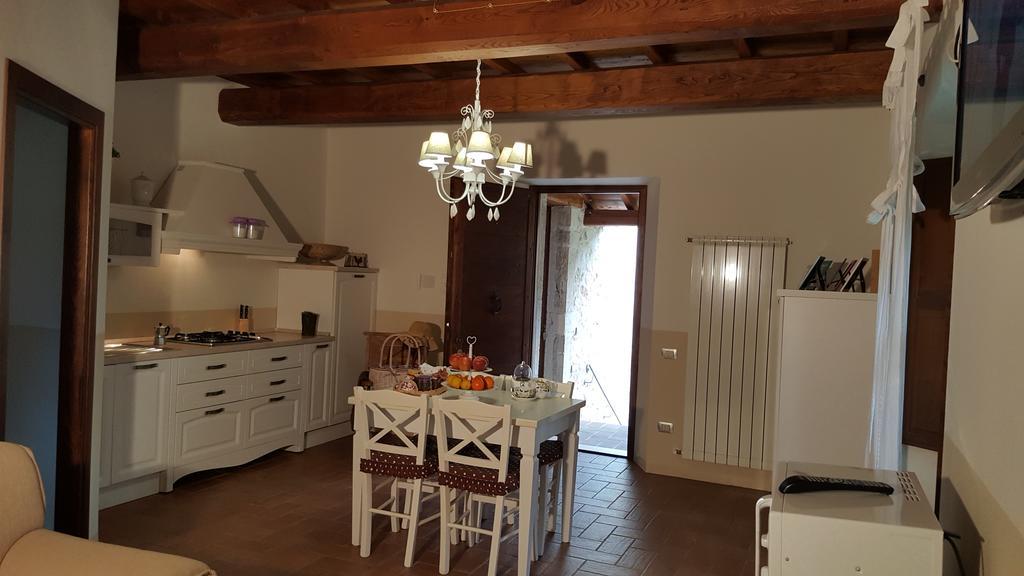 Agriturismo I Terzieri フェレンティッロ エクステリア 写真