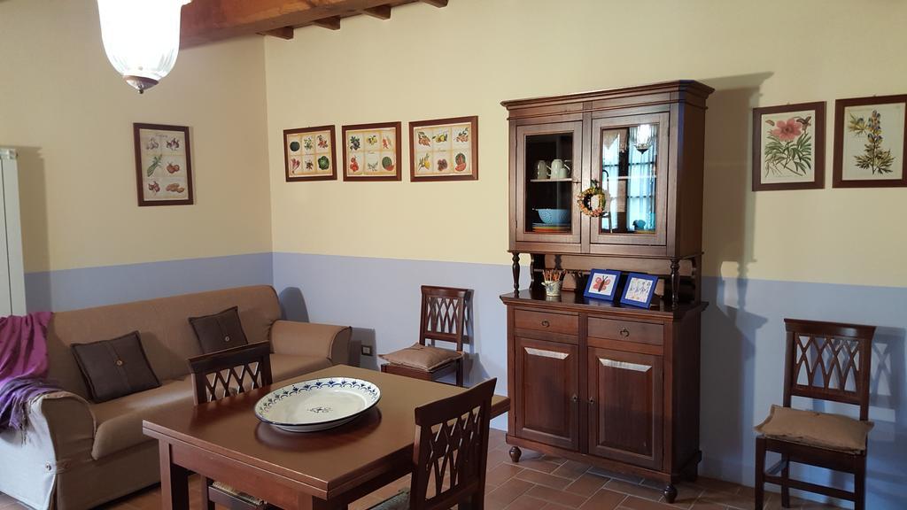 Agriturismo I Terzieri フェレンティッロ エクステリア 写真