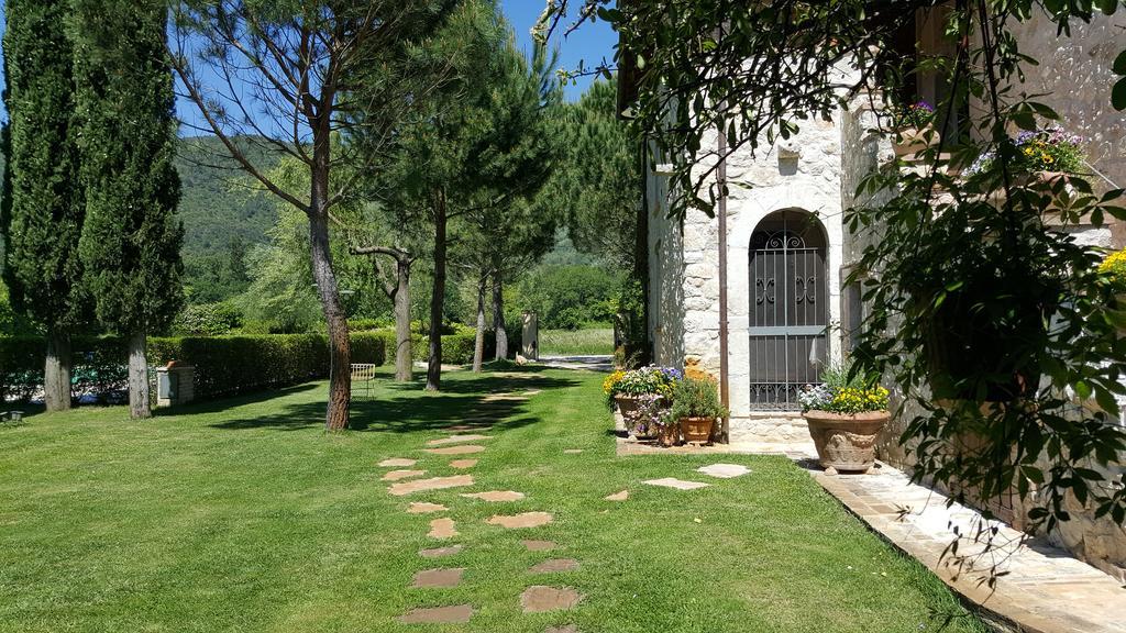 Agriturismo I Terzieri フェレンティッロ エクステリア 写真
