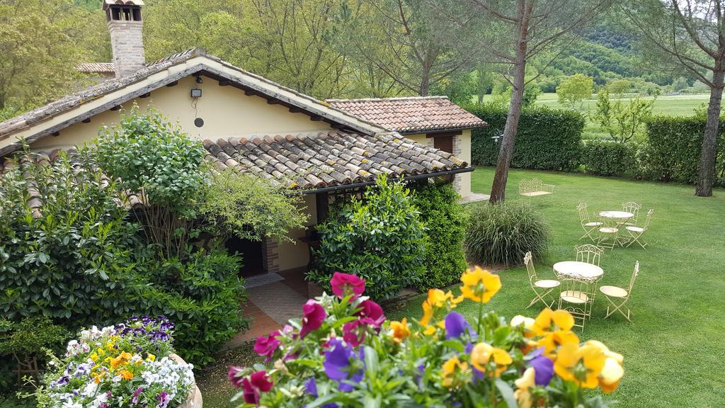 Agriturismo I Terzieri フェレンティッロ エクステリア 写真